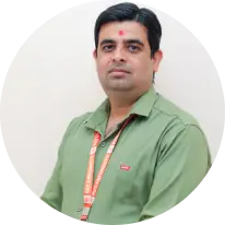 Dr Vineet Kumar