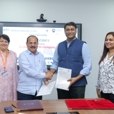 MoU Signing with University of Wollongong