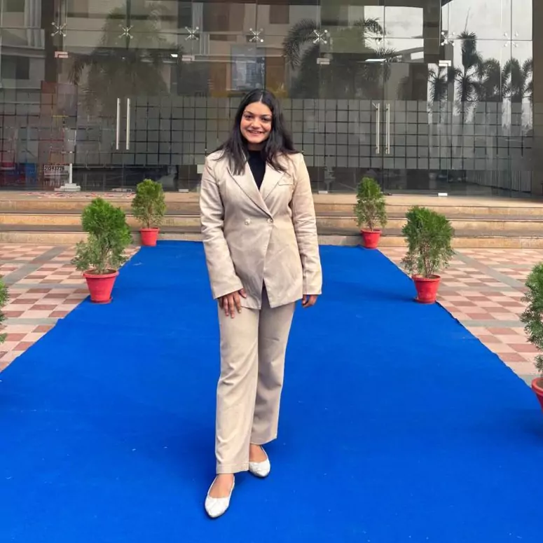 Dr. Astha Mahajan (PT)